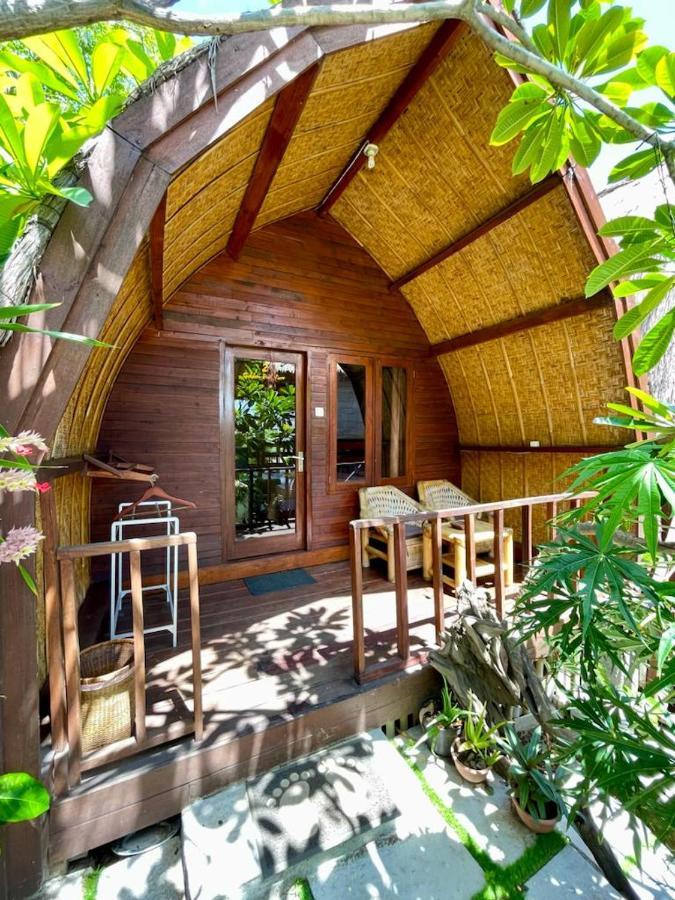 The Golden Ave Bungalow Gili Trawangan Eksteriør billede